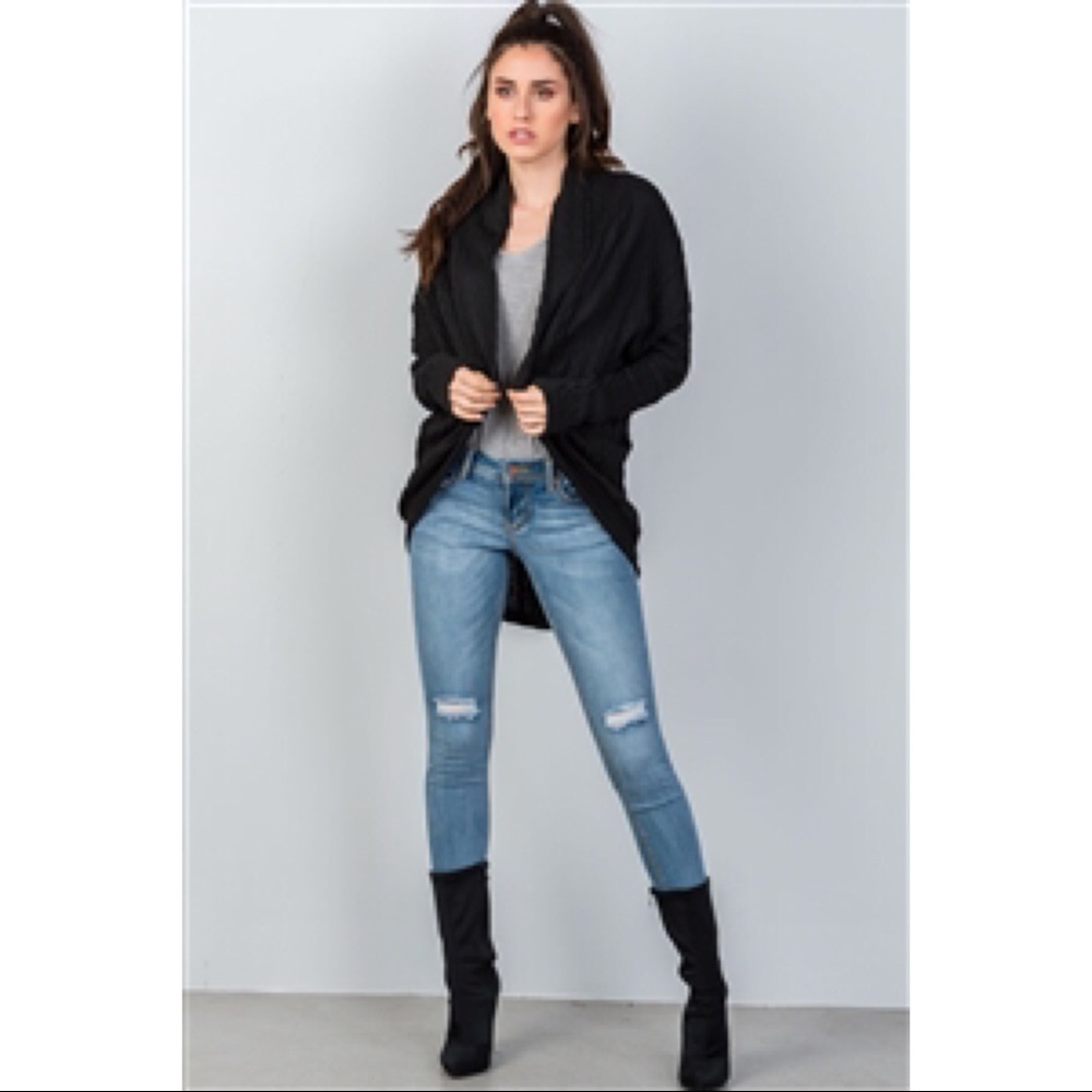 SALES ❗️BLACK DROP SHOULDER CABLE KNIT CARDIGAN - Picture 5 of 6